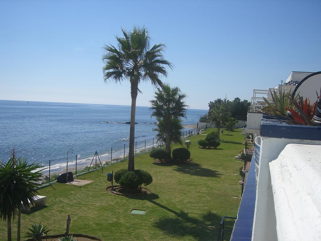 Apt Mijas Costa Arkadia Beach El Faro Marvellous Frontbeach With Stunning Seaviews And Historic Lighthouse ฟูเอนฮิโรลา ภายนอก รูปภาพ
