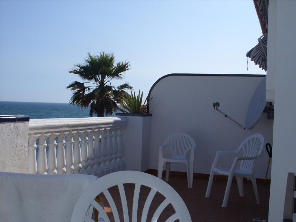 Apt Mijas Costa Arkadia Beach El Faro Marvellous Frontbeach With Stunning Seaviews And Historic Lighthouse ฟูเอนฮิโรลา ภายนอก รูปภาพ